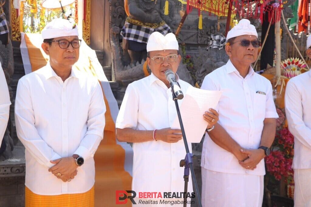 9 Tahun Busana Adat Bali, dari Kebijakan Koster hingga Menjadi Bagian Keseharian “Nak Bali”